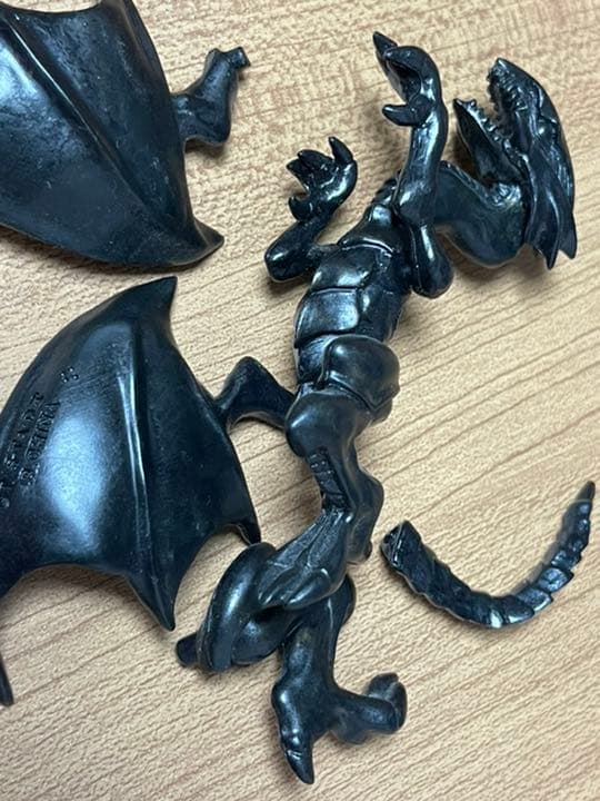 稀少品・抽選商品ブルーアイズホワイトドラゴン・ブロンズ彩色ver