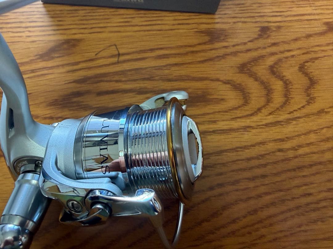 Daiwa Luvias 2506 スピニングリール