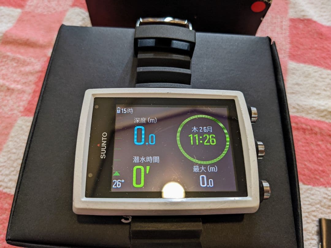 ダイブコンピューター トランスミッター付き SUUNTO スキューバダイビング