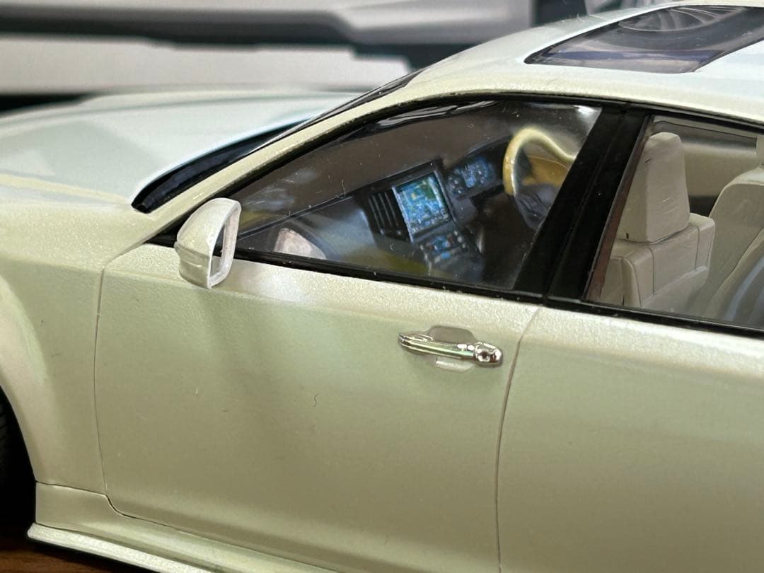 アオシマ 210 クラウン アスリート完成品