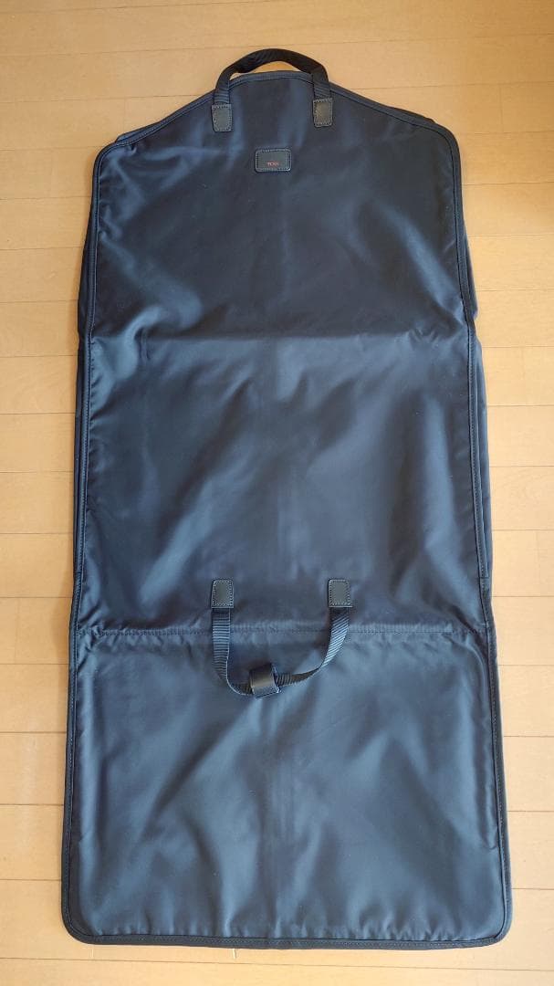 未使用 TUMI トゥミ ガーメントバッグ