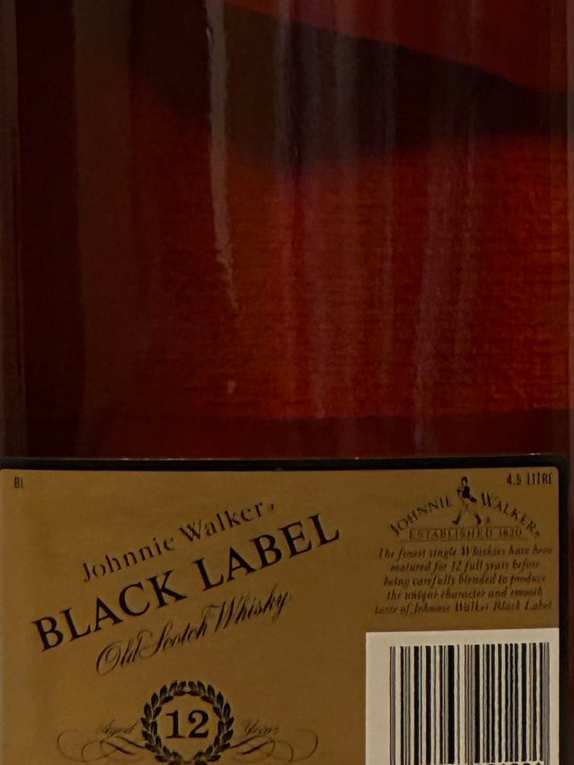 Johnny Walker マグナムボトル　ジョニーウォーカー　ジョニ黒