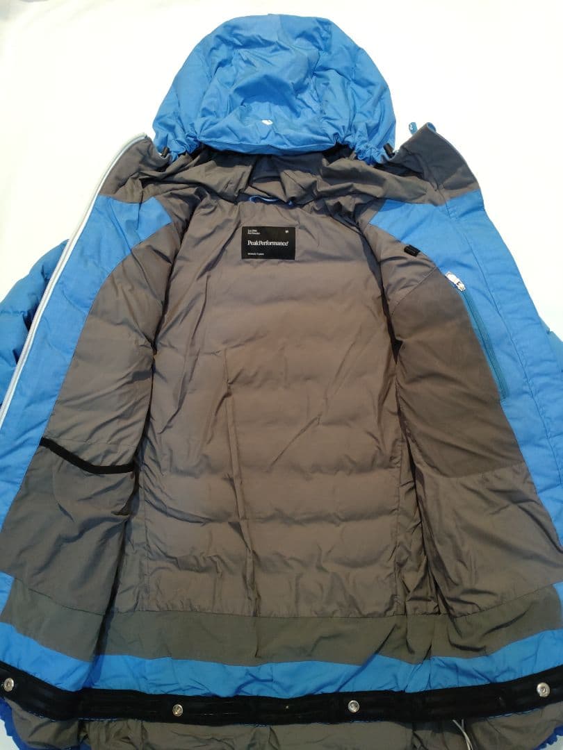 【値下げ中】ピークパフォーマンス　スキージャケット