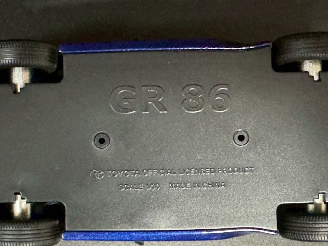 GR86 店頭カラーサンプル