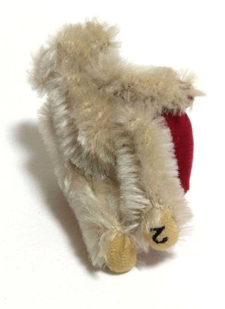 シュタイフカレンダー 2月 ミニテディベア 2001年　限定版 ハートを抱えて