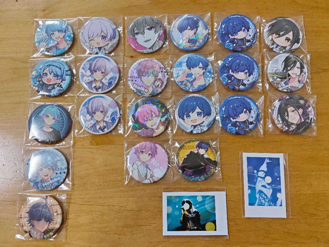 【複数値引 1/12追加】いれいす　缶バッジ