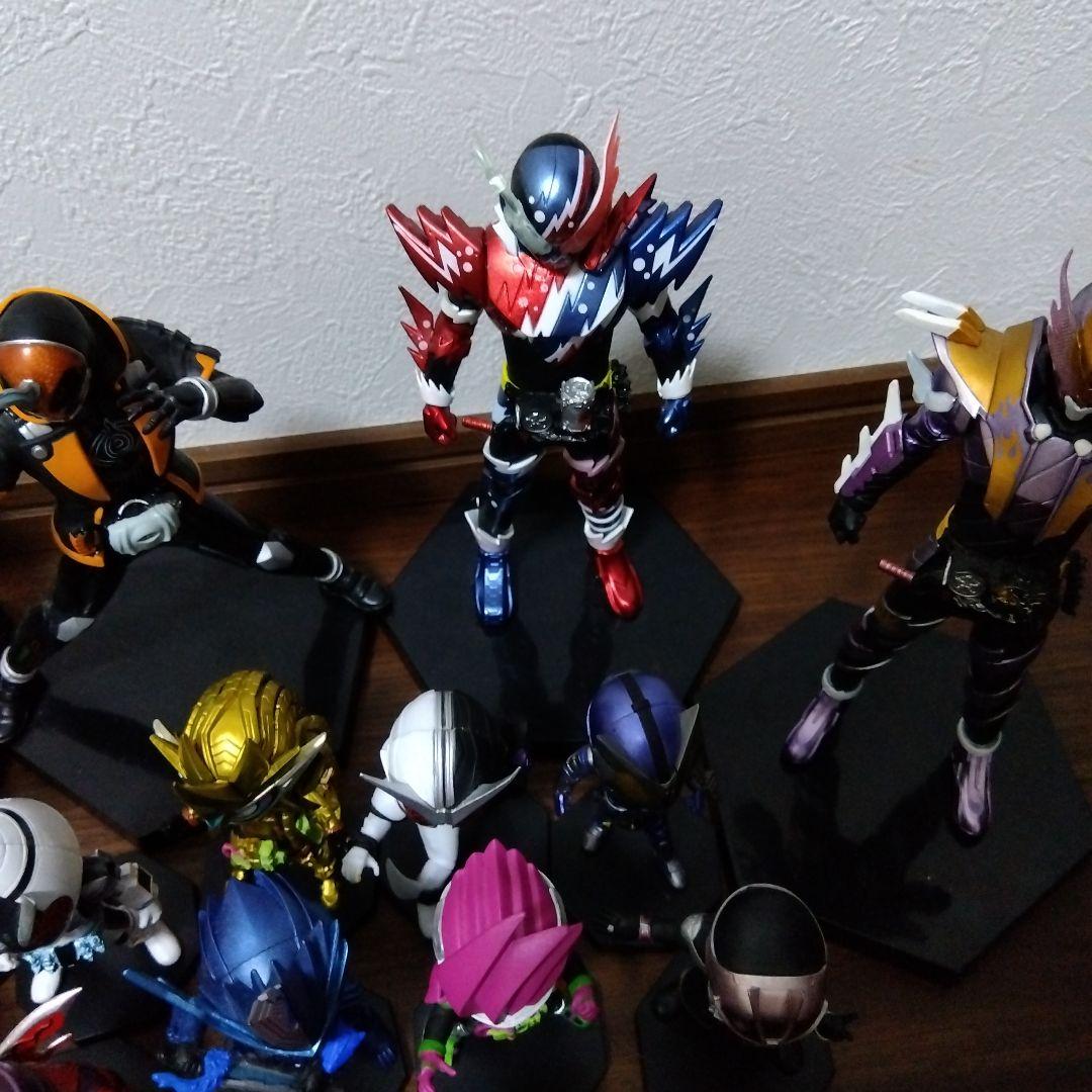 仮面ライダー　1番くじ　装動　フィギュア