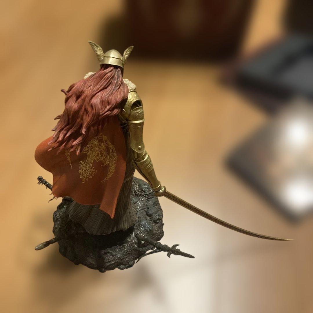 エルデンリング ps5版 コレクターズエディション(ゲームなし)