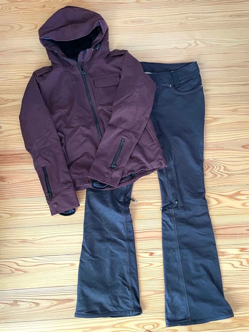 【HOLDEN】レディース スノーボードウェア 上下セット ⭐︎送料込み