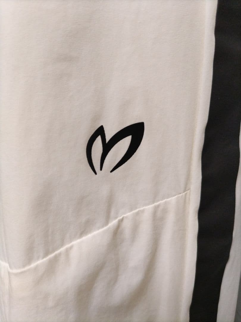 マスターバニー　2WAY ナイロン ウルトラ ストレッチ タフタ パンツ　白黒