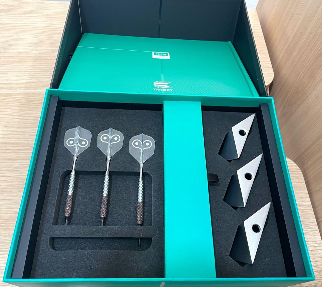 TARGET ELYSIAN 8th EDITION ダーツ