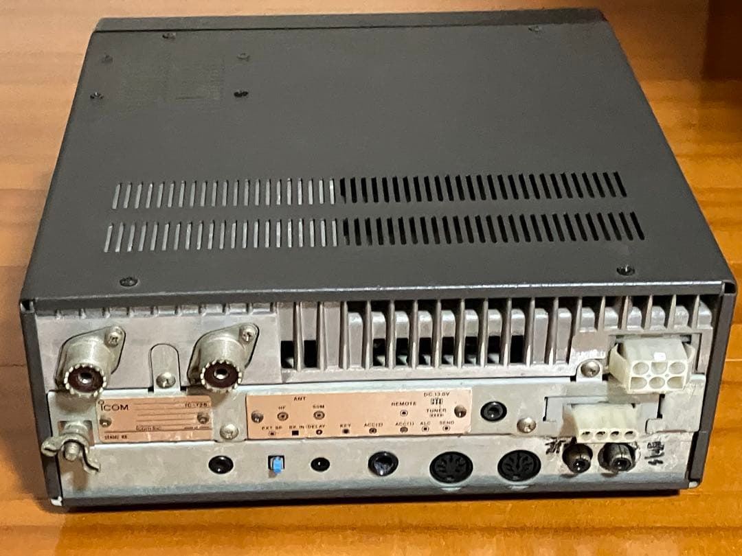 ICOM IC-726 トランシーバー 100w 7MHz拡張（ゼネカバ対応）