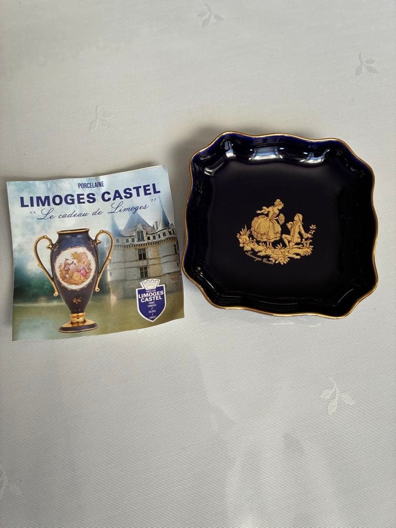 Limoges Castel 濃紺皿と和光の青いガラス皿セット銀のバターナイフ付