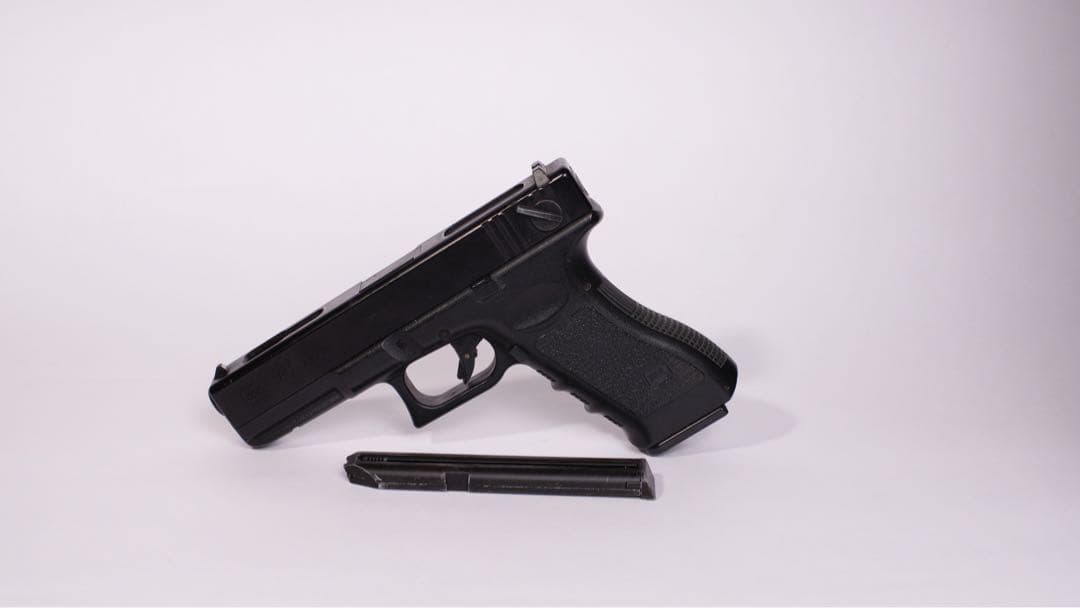 東京マルイ　g18c グロック 電動ガン　エアガン　サバゲー