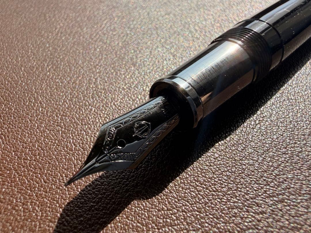 【セーラー万年筆】ブラックラスター 細字 F