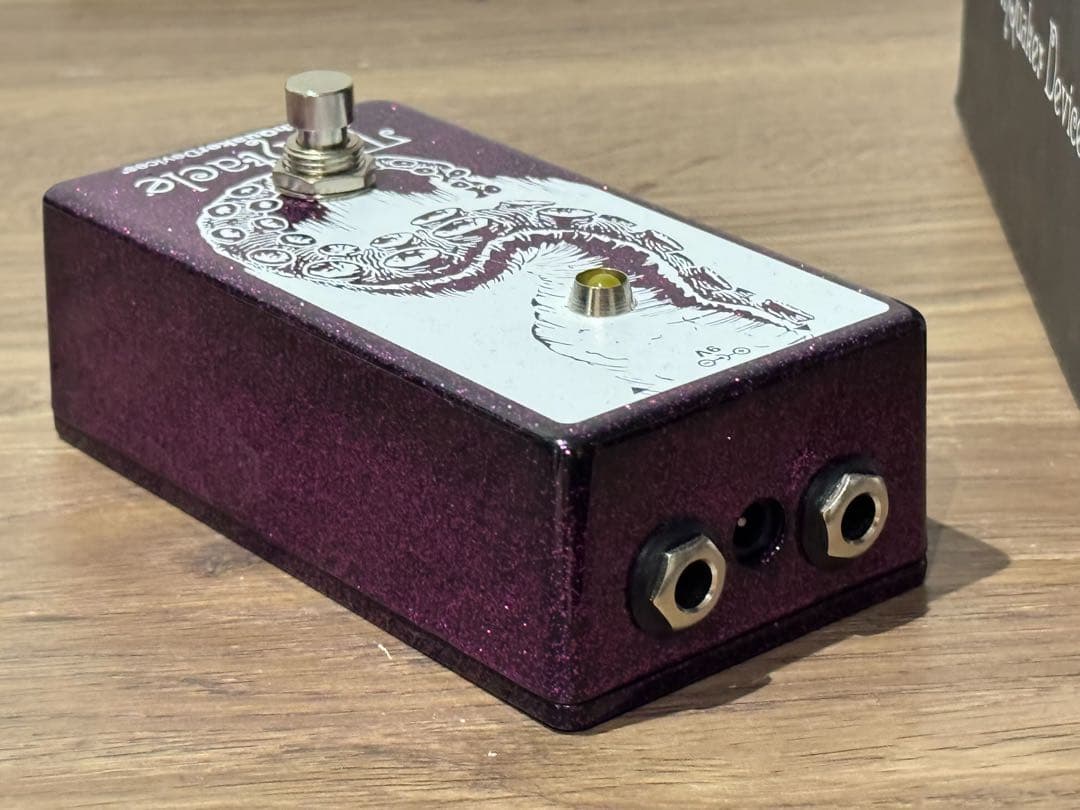 Earthquaker Devices Tentacle 限定色