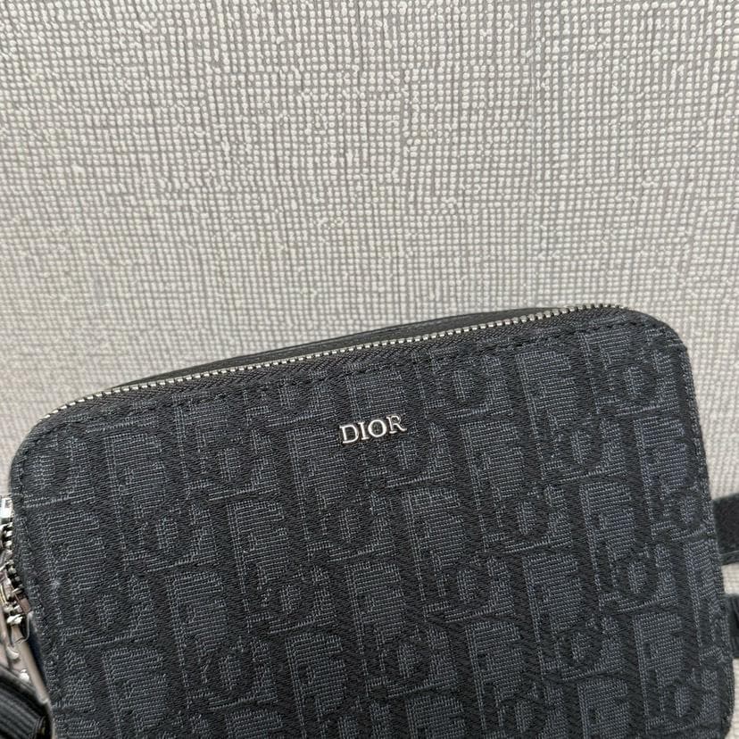 美品ブラック　ショルダーバッグ　キャンバス × レザー