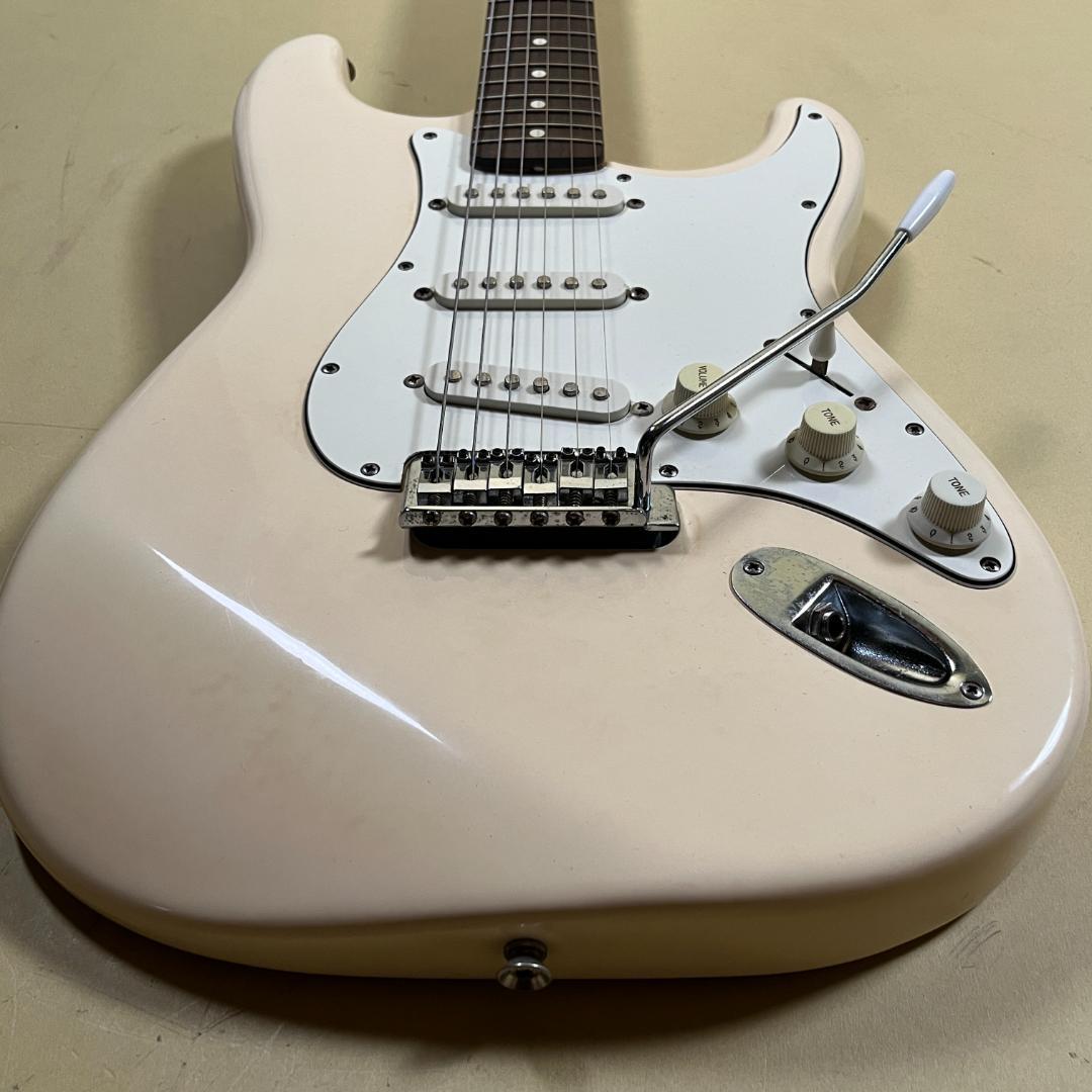 Fender Japan ST40 Stratocaster 1987-88年