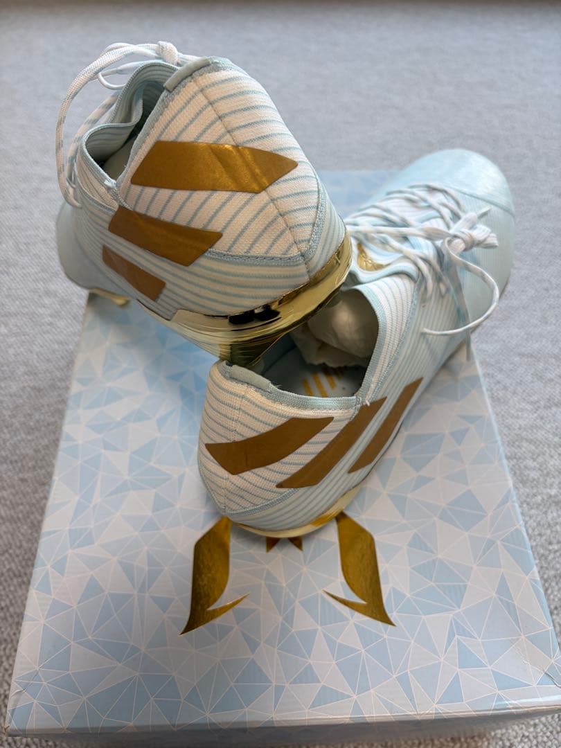 ⭐︎希少⭐︎アディダス　サッカースパイク　ネメシス 19.1 FG