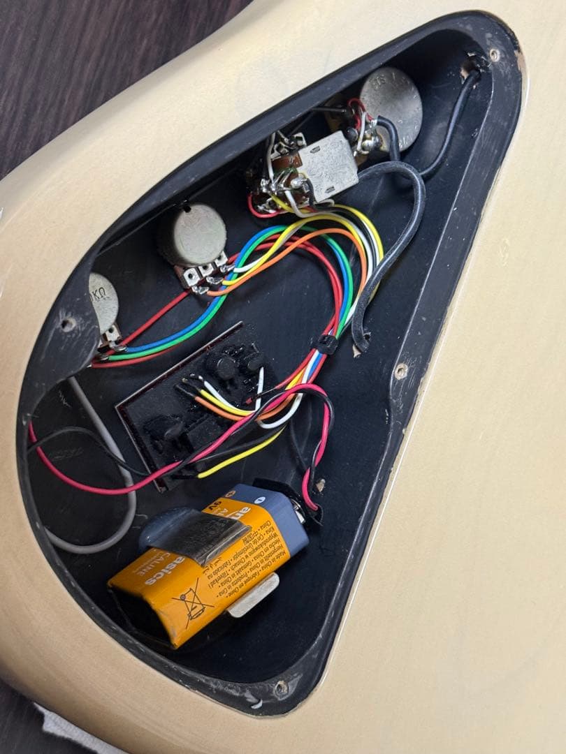 【チェンバー構造】ATELIER Z DAL-5【弦、ナット交換済setup済】