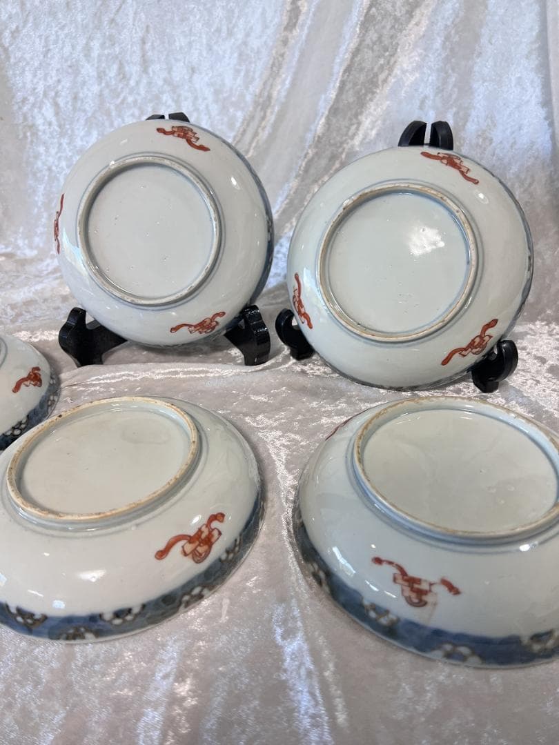 金彩色絵蝶と紫陽花紋５寸皿　伊万里焼　明治　５枚組