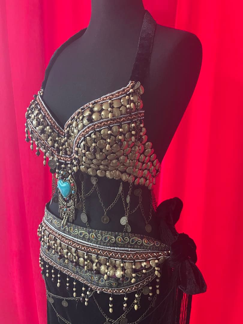 ベリーダンスブラベルトセットトライバルフュージョン コスチューム Mサイズ黒