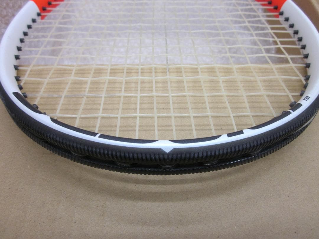 バボラ Babolat ピュアストライク 100 2024 グリップ2