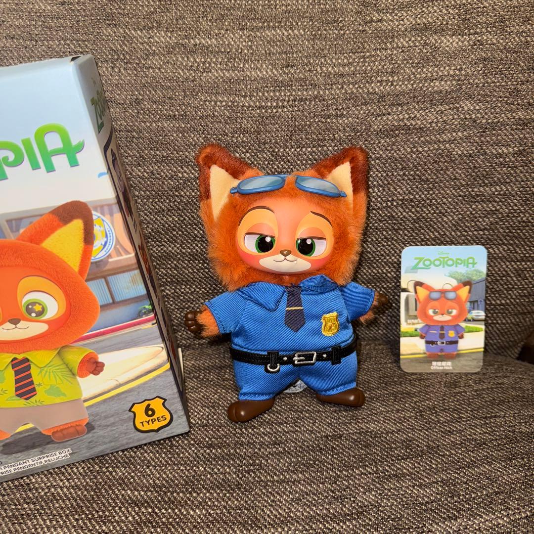 MINISO ディズニー　ズートピア　マスコット　ぬいぐるみ　ニック　2点セット
