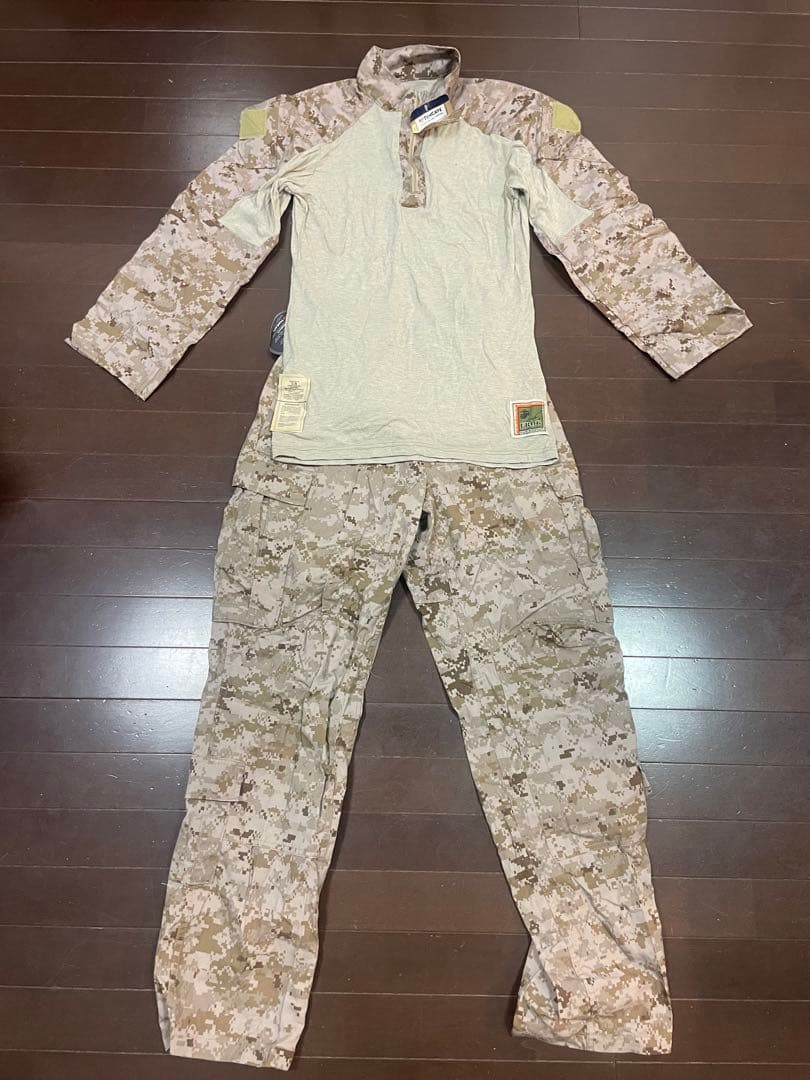 t*u様 実物 米軍放出 FROG コンバットシャツ DESERT MARPAT