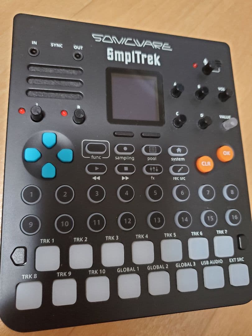 SONICWARE SmplTrek(サンプルトレック）サンプラー