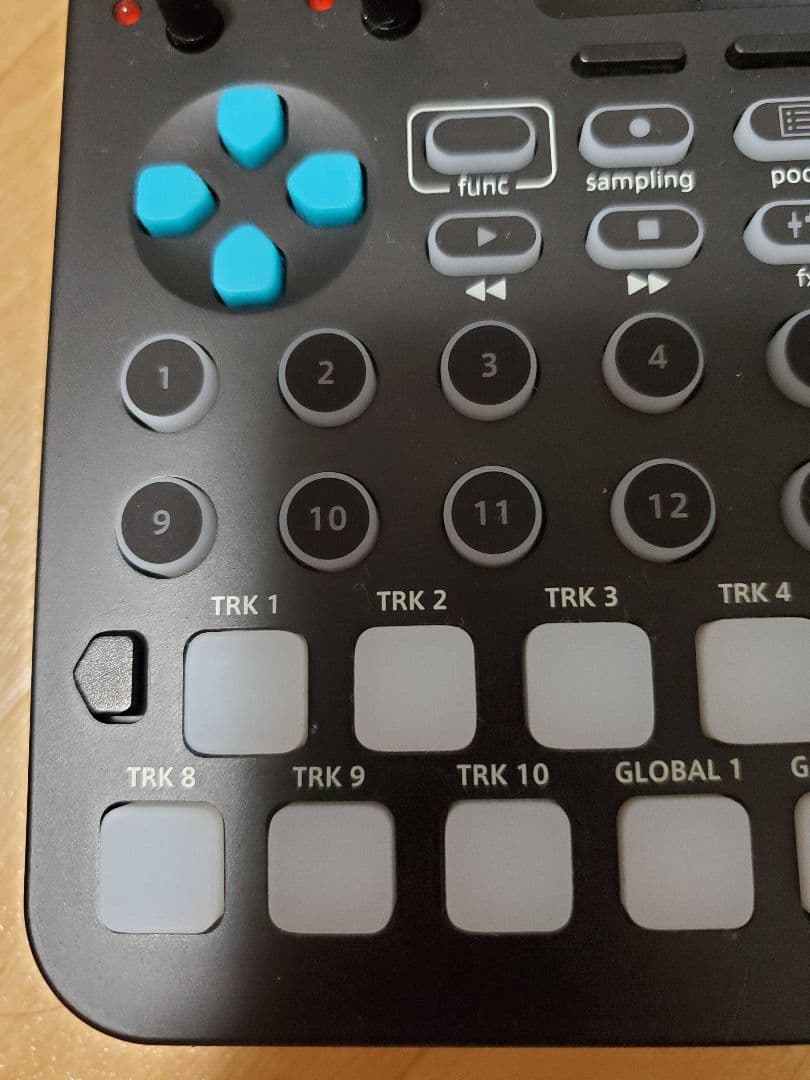 SONICWARE SmplTrek(サンプルトレック）サンプラー