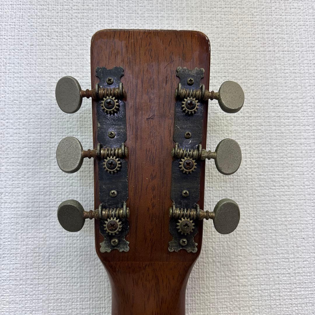 アコースティックギター　　Aria ギター