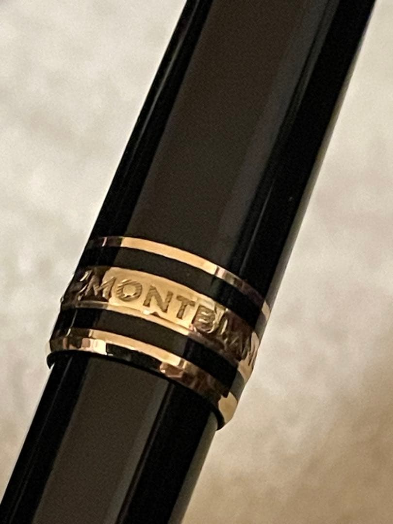 ◾️モンブラン163ボールペン◾️マイスターシュテュック クラシック◾️予備リフィル付