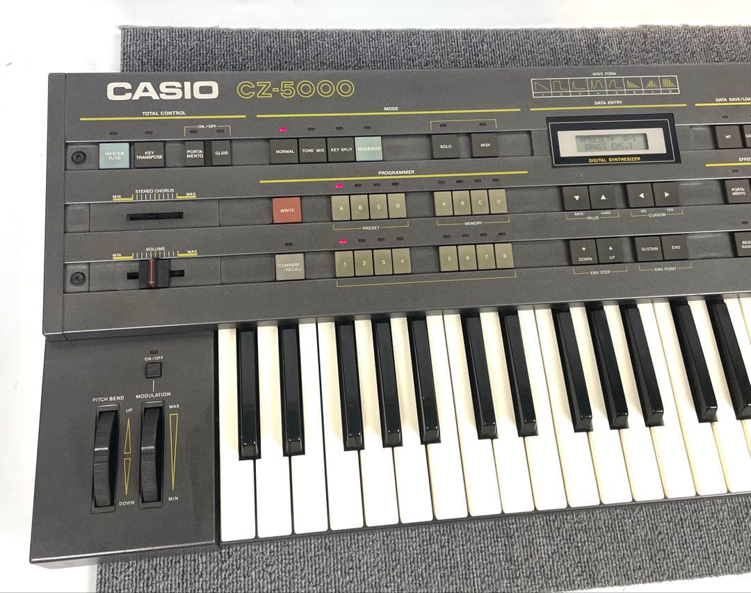 CASIO CZ-5000 SYNTHESIZER デジタルシンセサイザー
