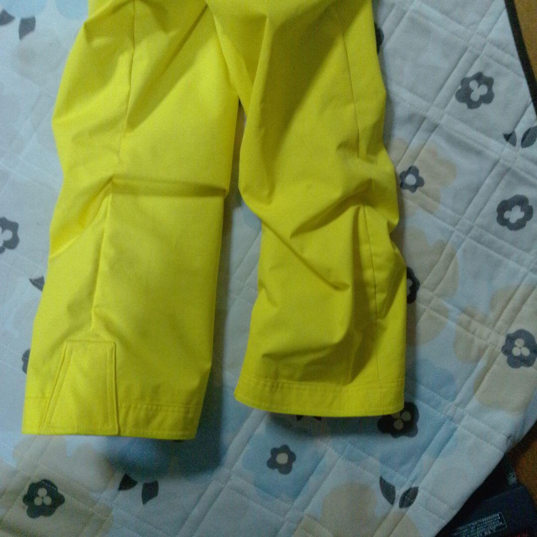 子ども用 スキーウェア ジャケットとパンツ