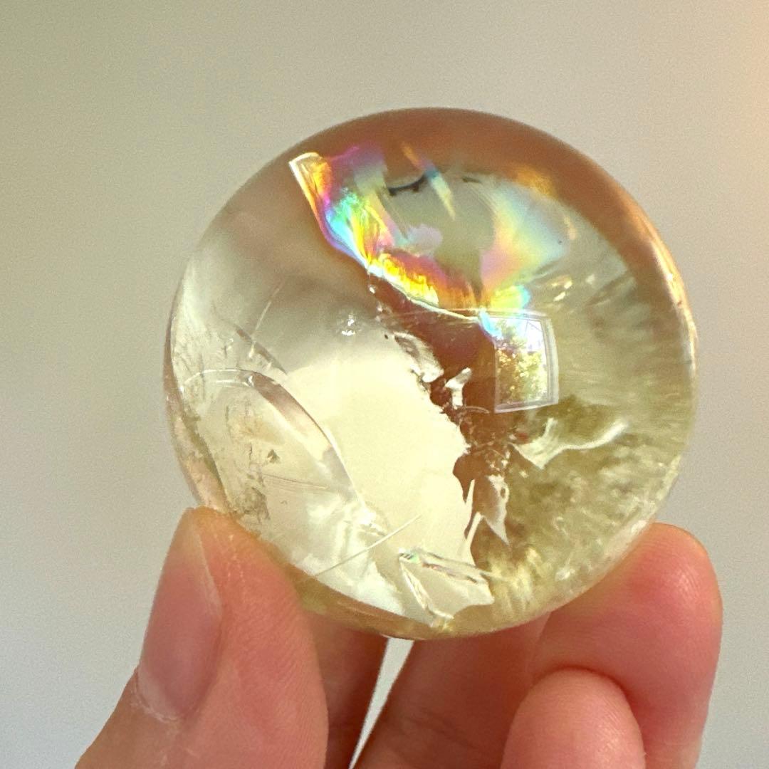 シトリン　高品質　スフィア　4.1㎝　レインボーシトリン