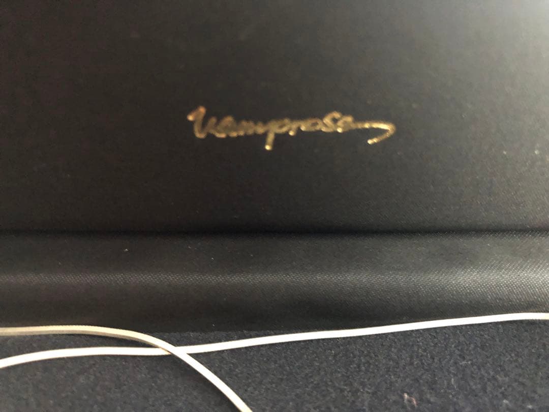 HYDE FC会員限定 蛇 りんご Independent Gold Apple