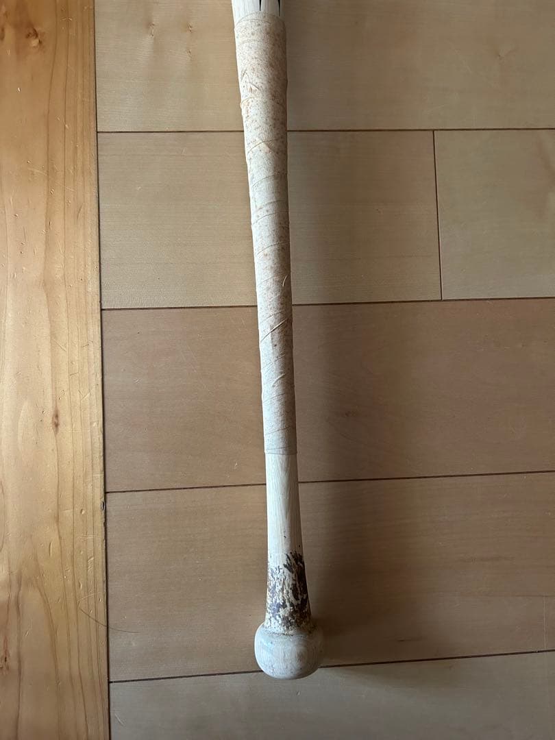 読売ジャイアンツ #33 江藤智 選手 直筆サイン入り実使用 NPBバット