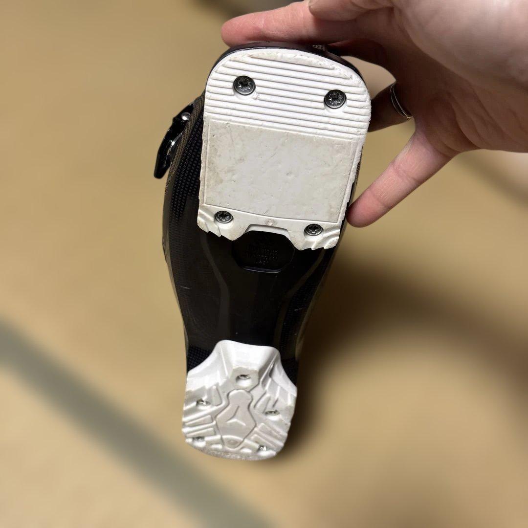 ATOMIC スキー 靴　女性用 HAWX ULTRA 85 24~24.5