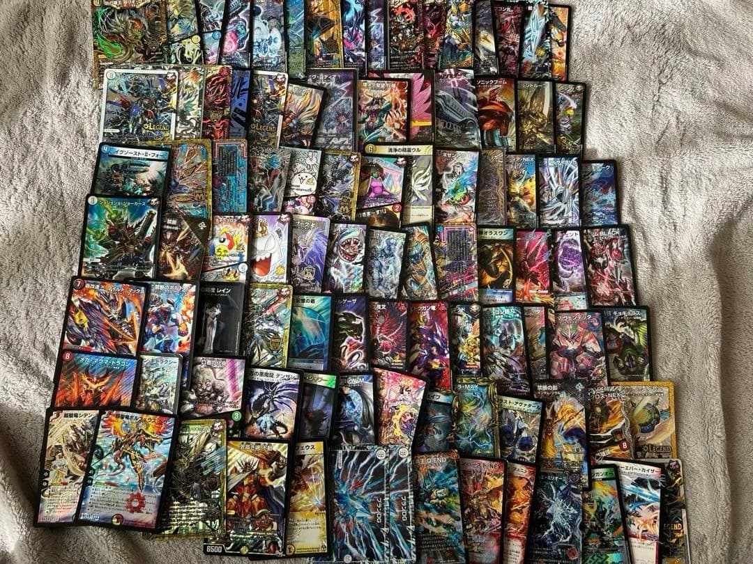 デュエルマスターズカード 引退品 多数レアカード、有用カード収録