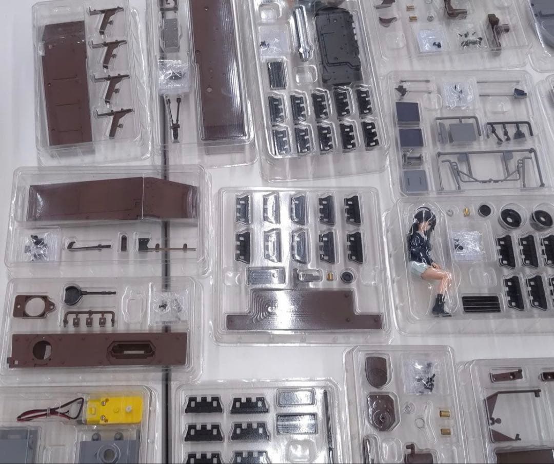 ガールズ＆パンツァーⅣ号戦車をつくる　1-100号 全巻 ガルパン アシェット