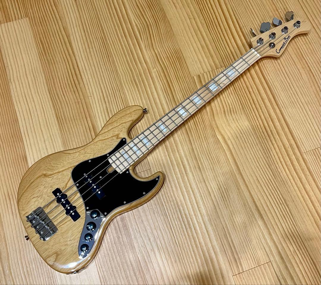 Compact Bass 4弦エレキベース アクティブ　ミニエレキベース　美品