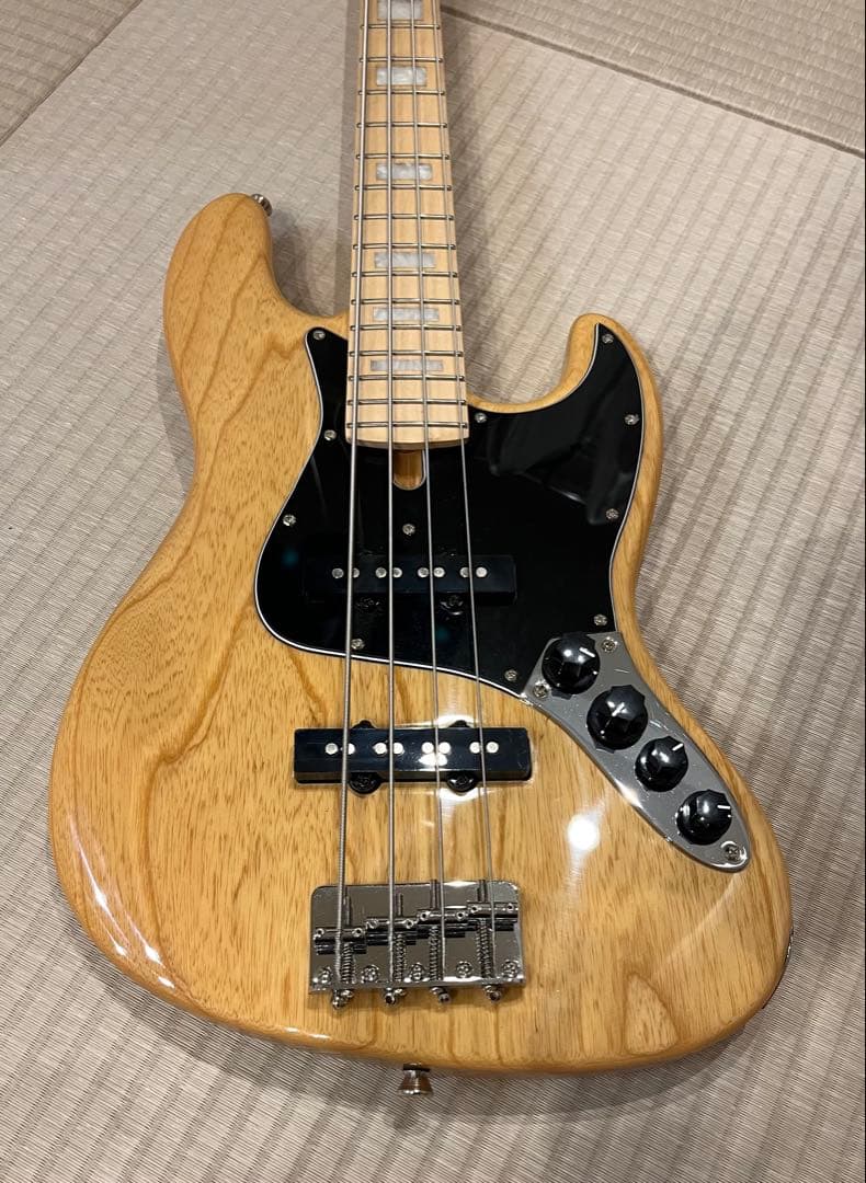 Compact Bass 4弦エレキベース アクティブ　ミニエレキベース　美品