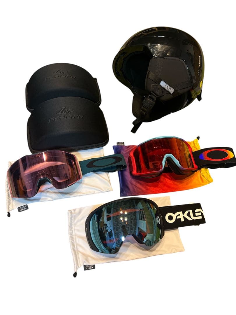 ☆OAKLEY オークリー ヘルメット&ゴーグル3 セット☆ジャパンフィット美品