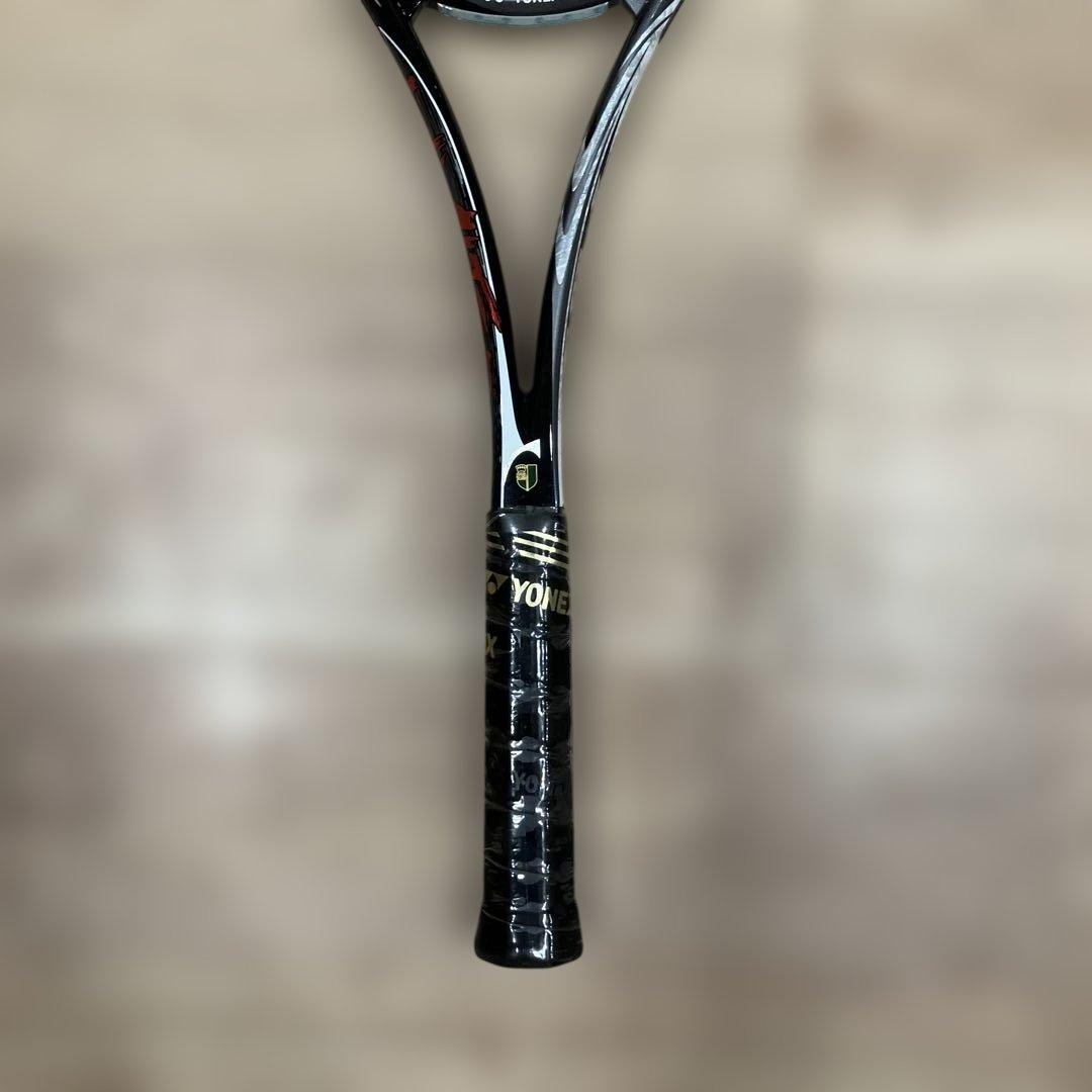 ソフトテニスラケット　ヨネックス　ネクシーガ70V