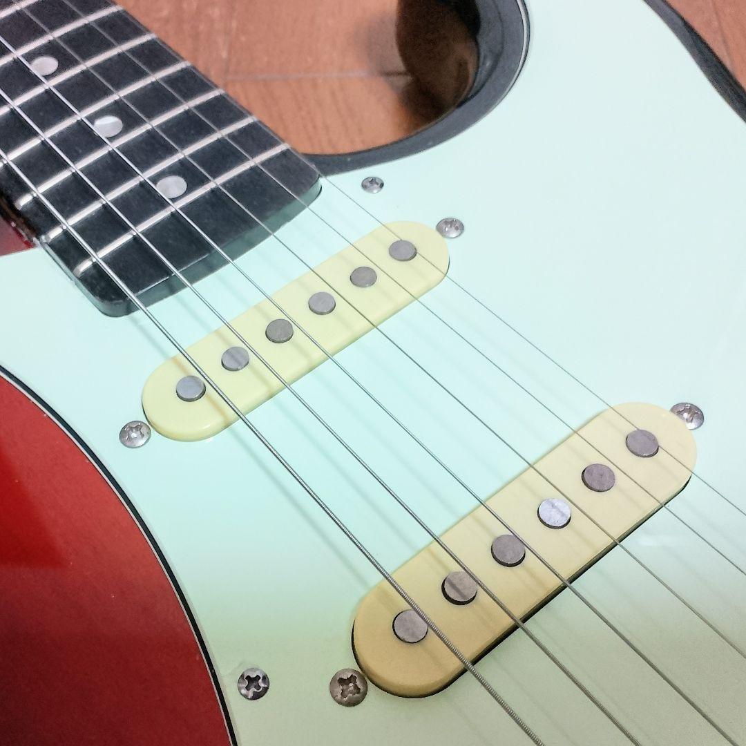 Laid Back　ストラトキャスタータイプ　エレキギター