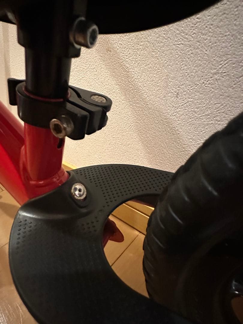 美品　STRIDER ストライダー　12インチ　赤