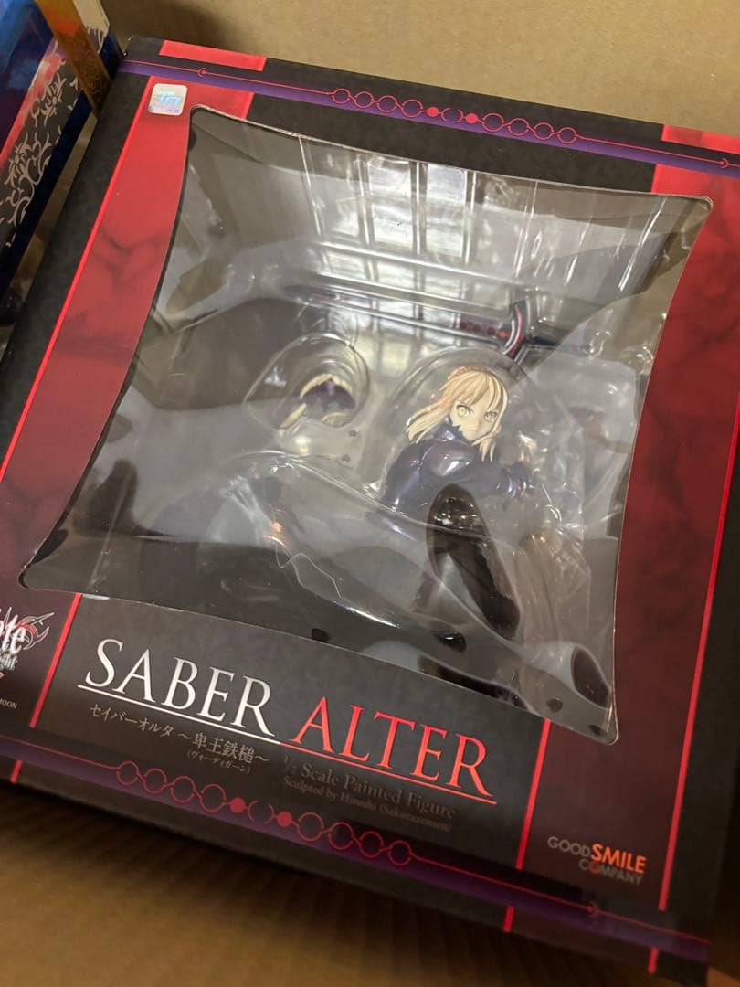 正規品 Fate セイバー 約束された勝利の剣フィギュア＋卑王鉄槌 両方開封品