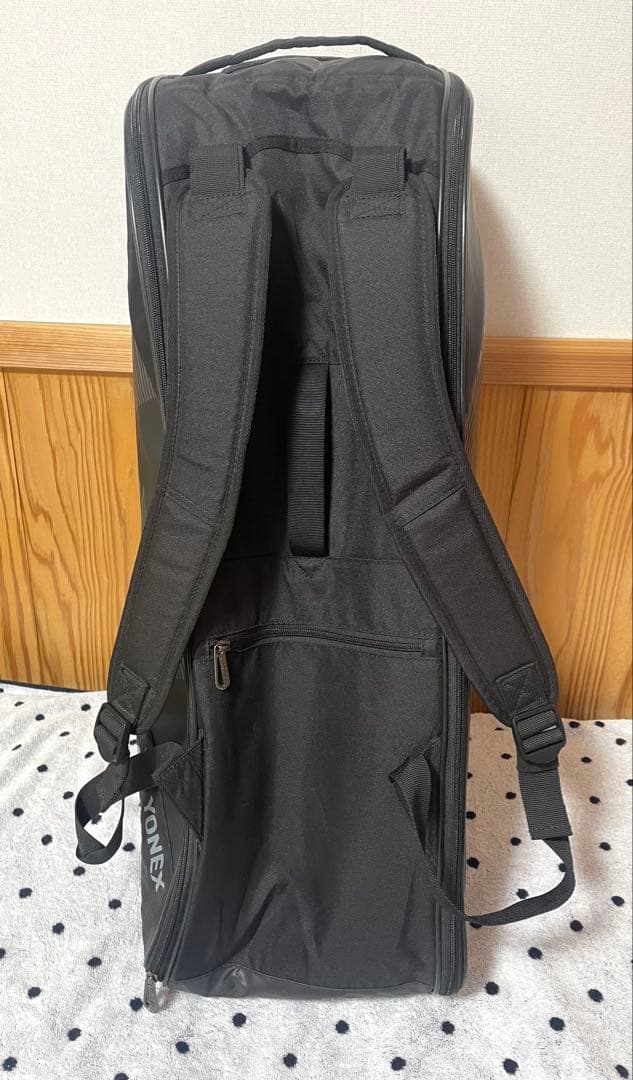 【美品】YONEX バドミントンバッグ バドミントンラケットケース付き ブラック