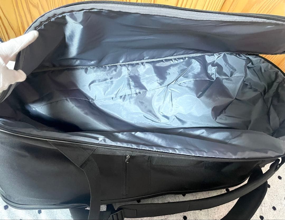 【美品】YONEX バドミントンバッグ バドミントンラケットケース付き ブラック